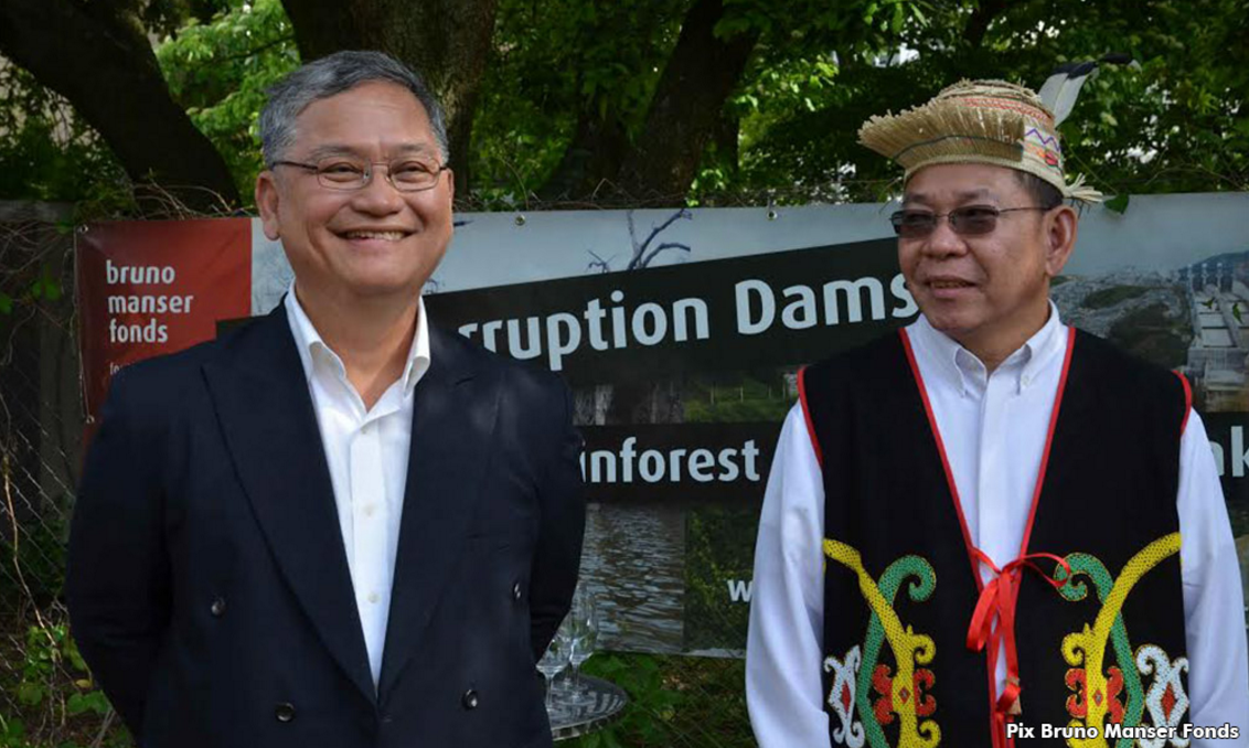 Peter Kallang receives BMF award